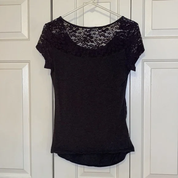 Ambiance Maternity Lace gray stretchy Top - Picture 5 of 6